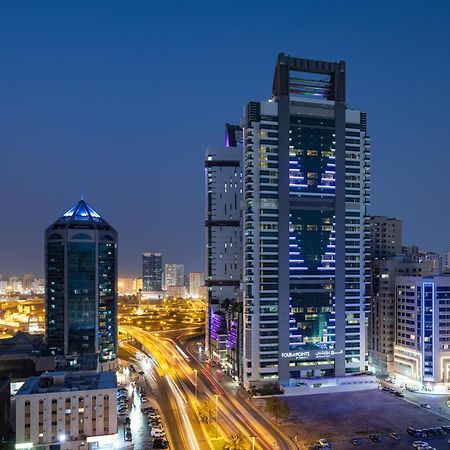Four Points By Sheraton Sharjah Esterno foto
