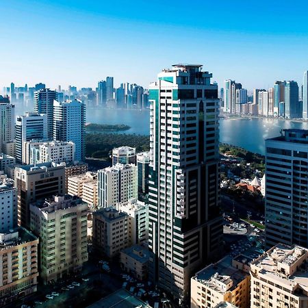 Four Points By Sheraton Sharjah Esterno foto