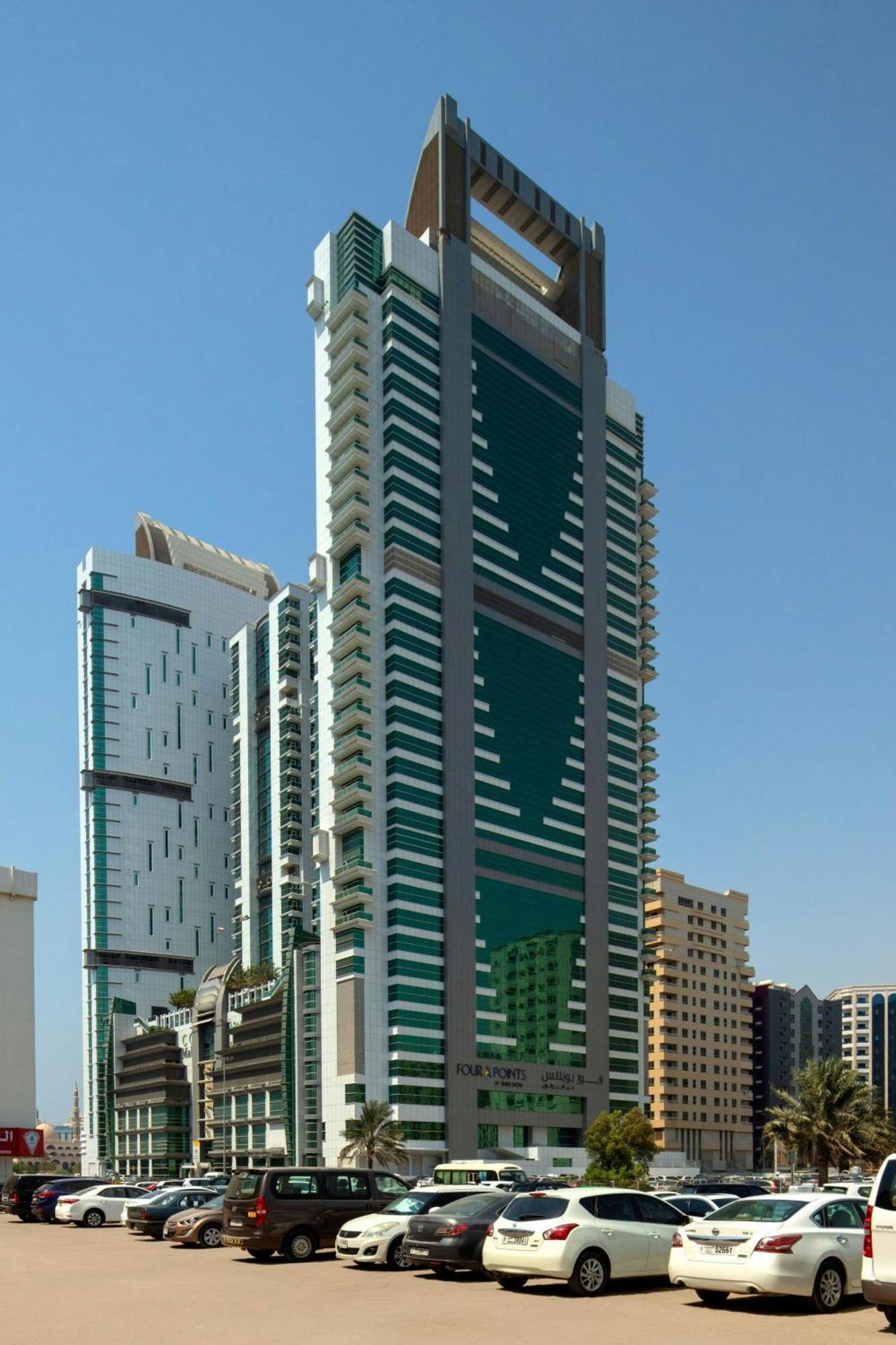 Four Points By Sheraton Sharjah Esterno foto